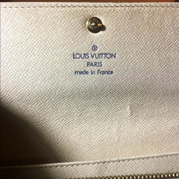 SOLDAuth Louis Vuitton Damier Azur Sarah Wallet - Picture 5 of 13
